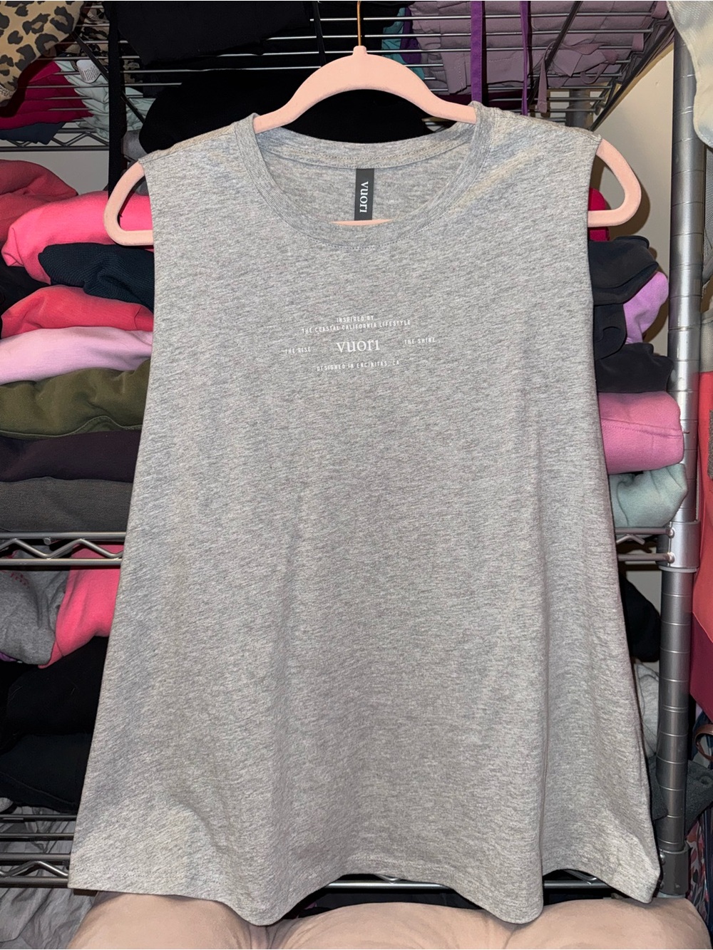 Vuori Women’s  Muscle Tank Top Heather Grey NWT - XL